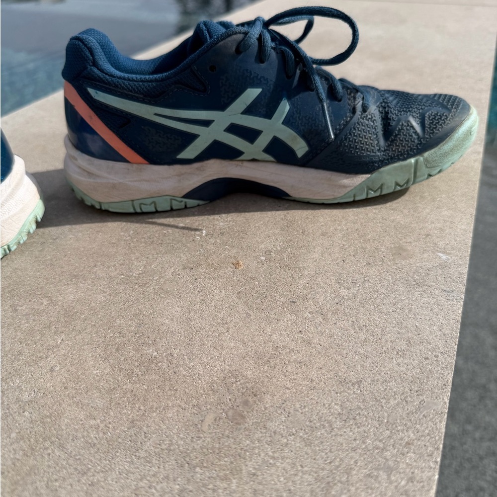 Asics Gel Resolution 8 Kids Blue Sneakers with Mint and Peach Accents - Picture 7 of 10